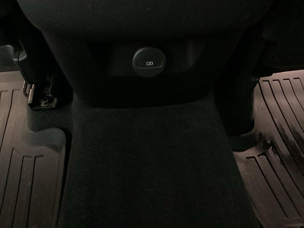 2022 Volvo XC60 B5 B5 Momentum