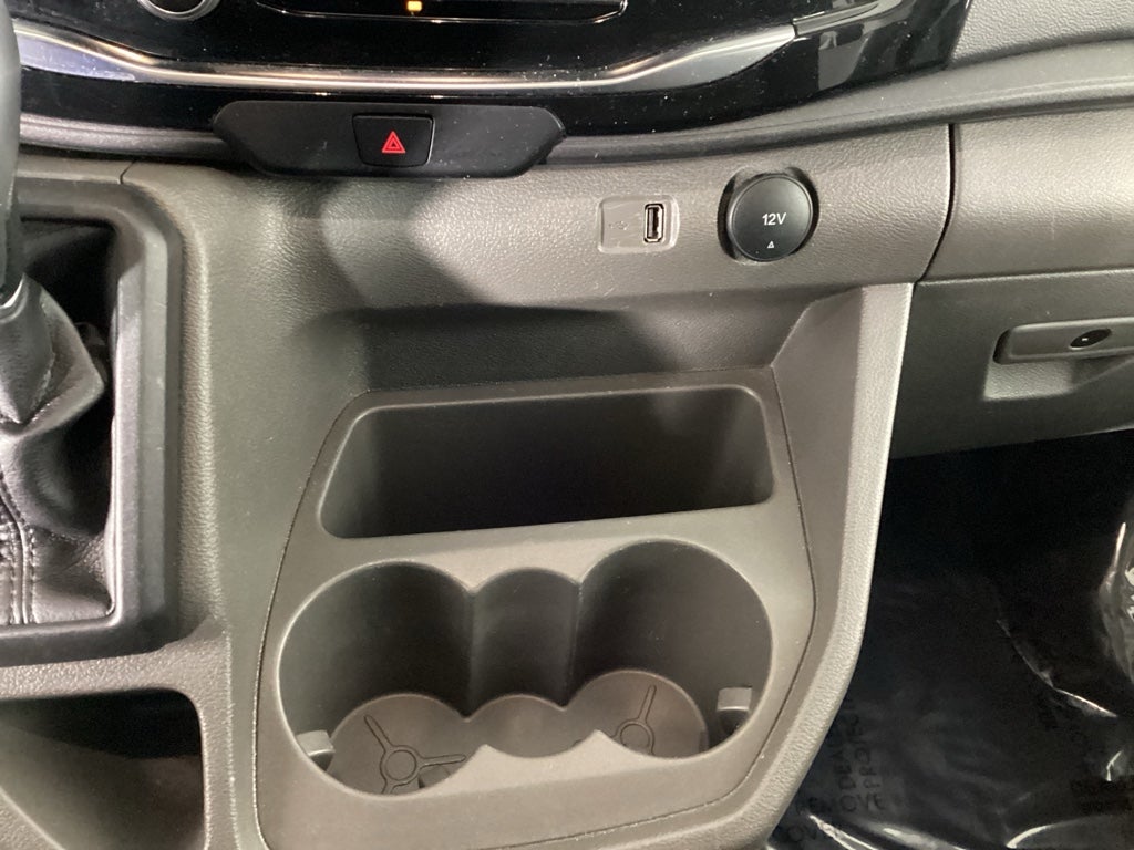 2023 Ford Transit Wagon XLT