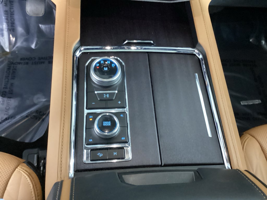 2023 Ford Expedition MAX Platinum