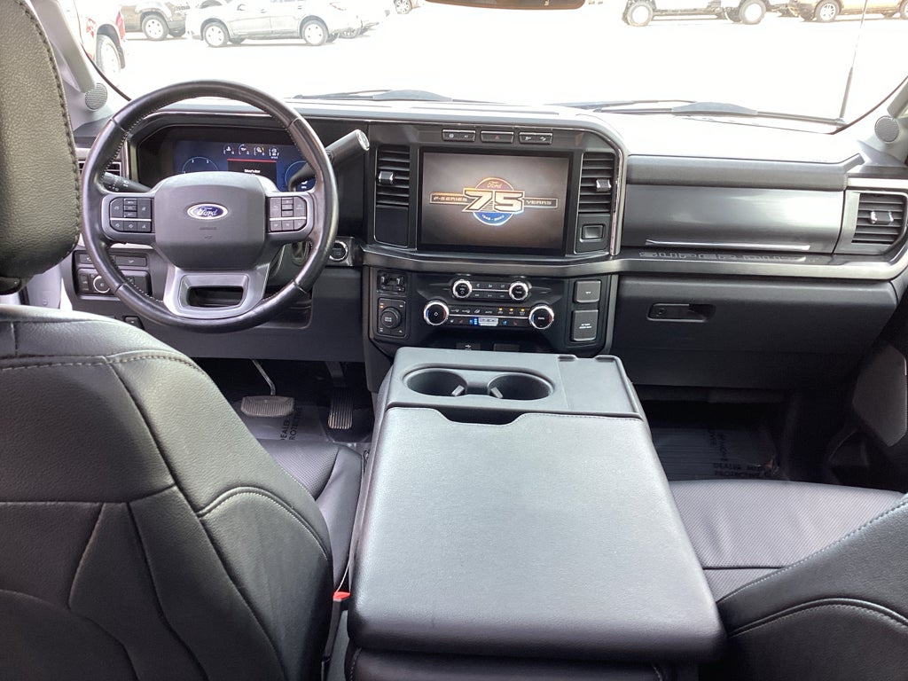 2023 Ford F-350 LARIAT