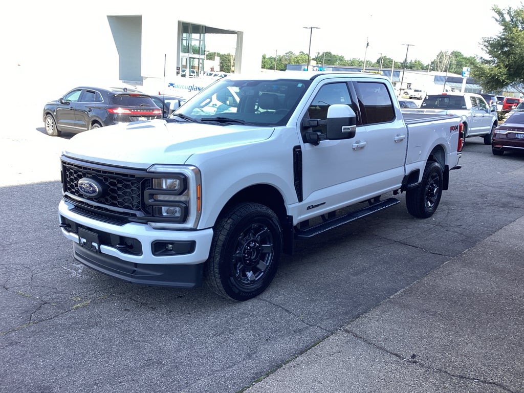2023 Ford F-350 LARIAT
