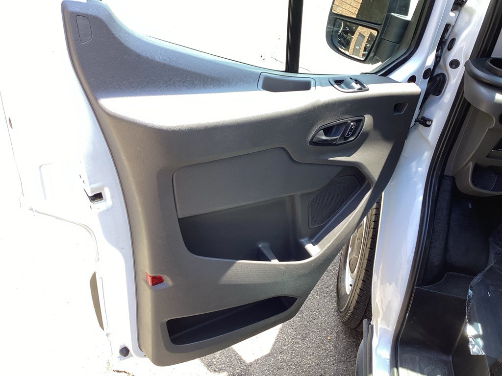 2025 Ford Transit Van Base