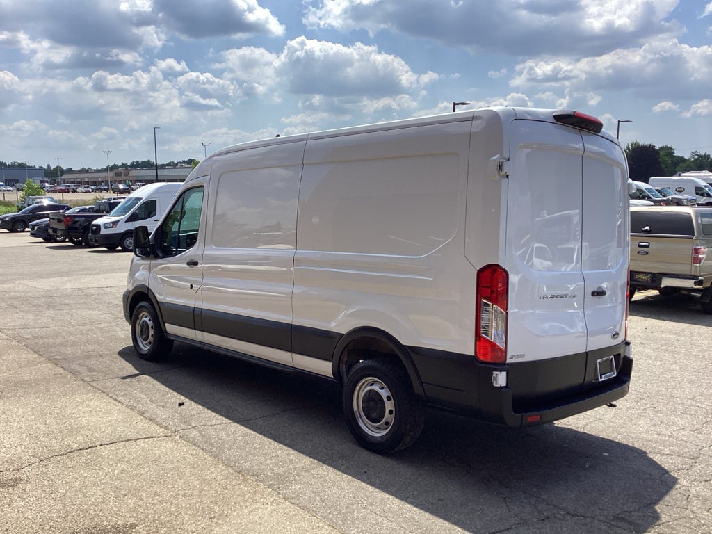 2025 Ford Transit Van Base