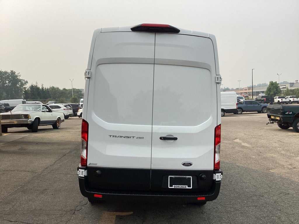 2024 Ford Transit Van Base