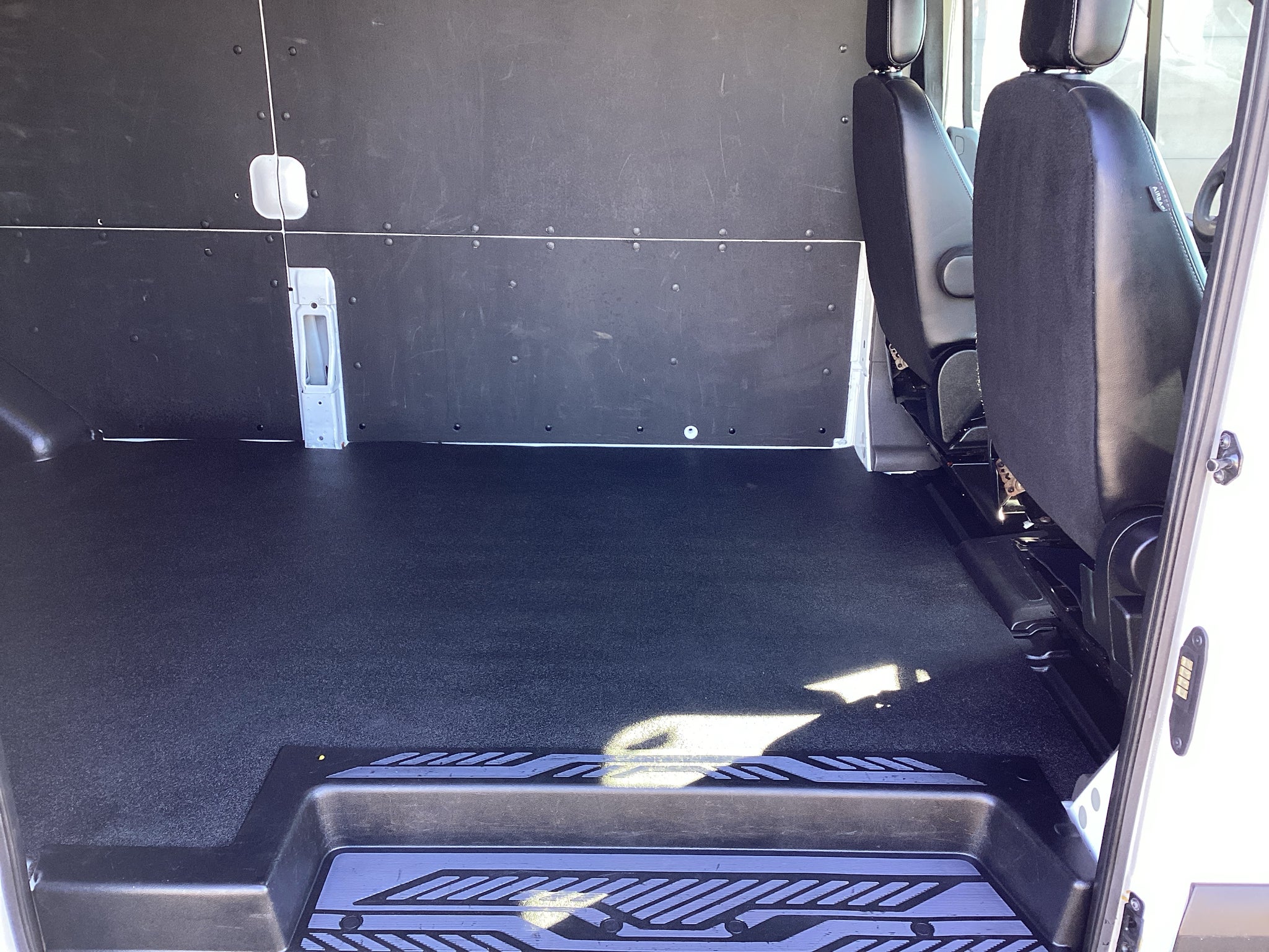 2025 Ford Transit Van Base