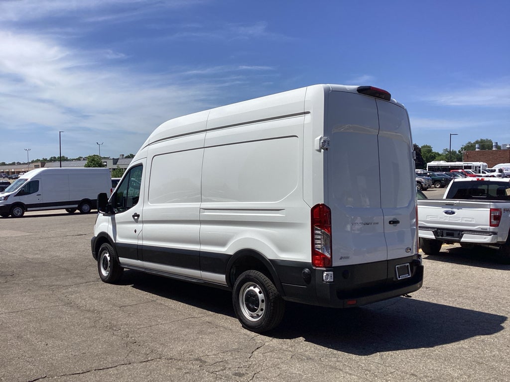 2024 Ford Transit Van Base