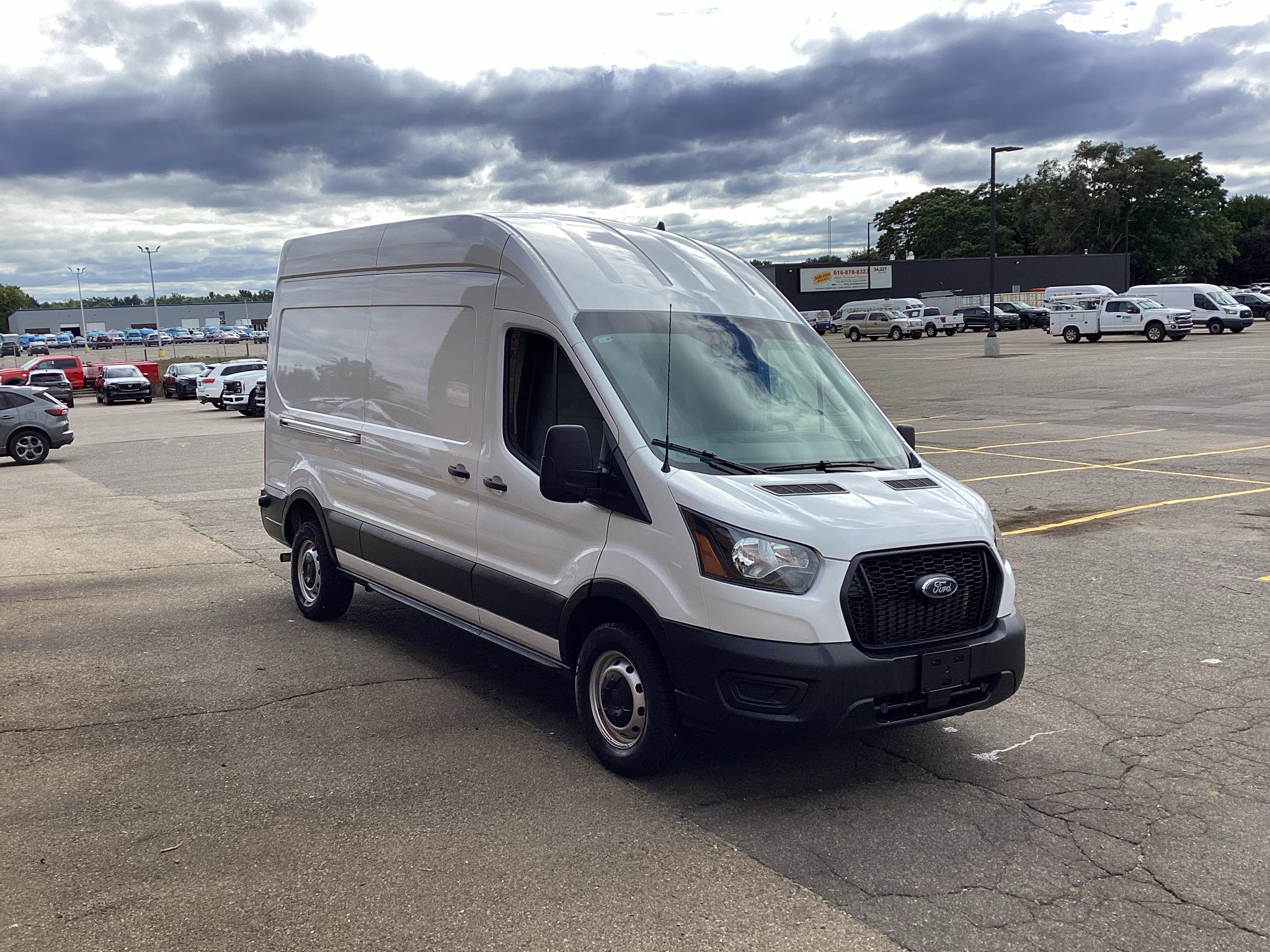 2025 Ford Transit Van Base