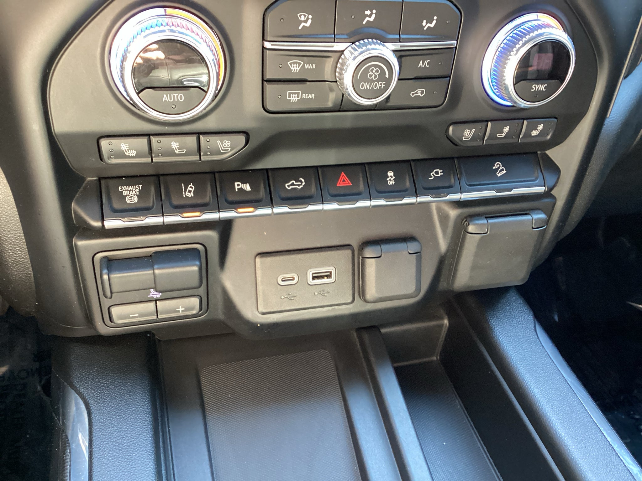 2020 GMC Sierra AT4