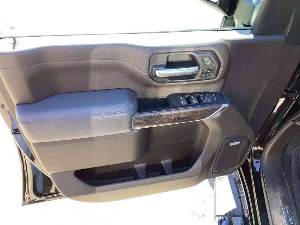 2023 GMC Sierra Denali