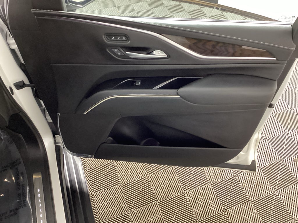 2023 Cadillac Escalade 4WD Sport Platinum