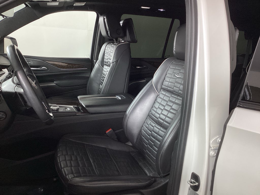 2023 Cadillac Escalade 4WD Sport Platinum