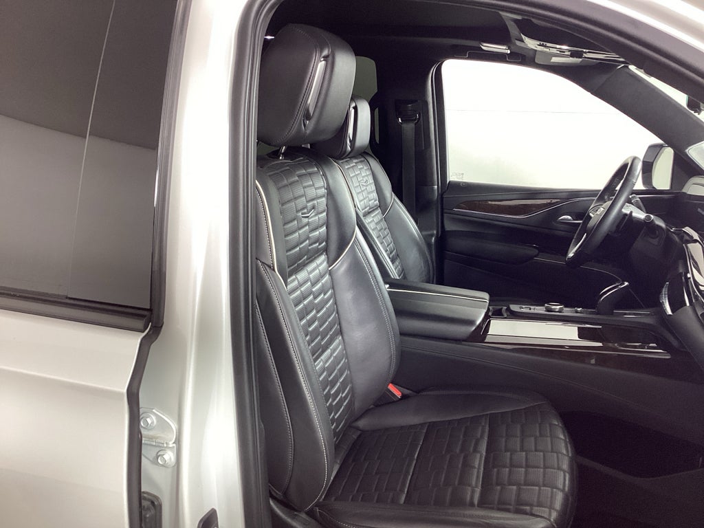 2023 Cadillac Escalade 4WD Sport Platinum