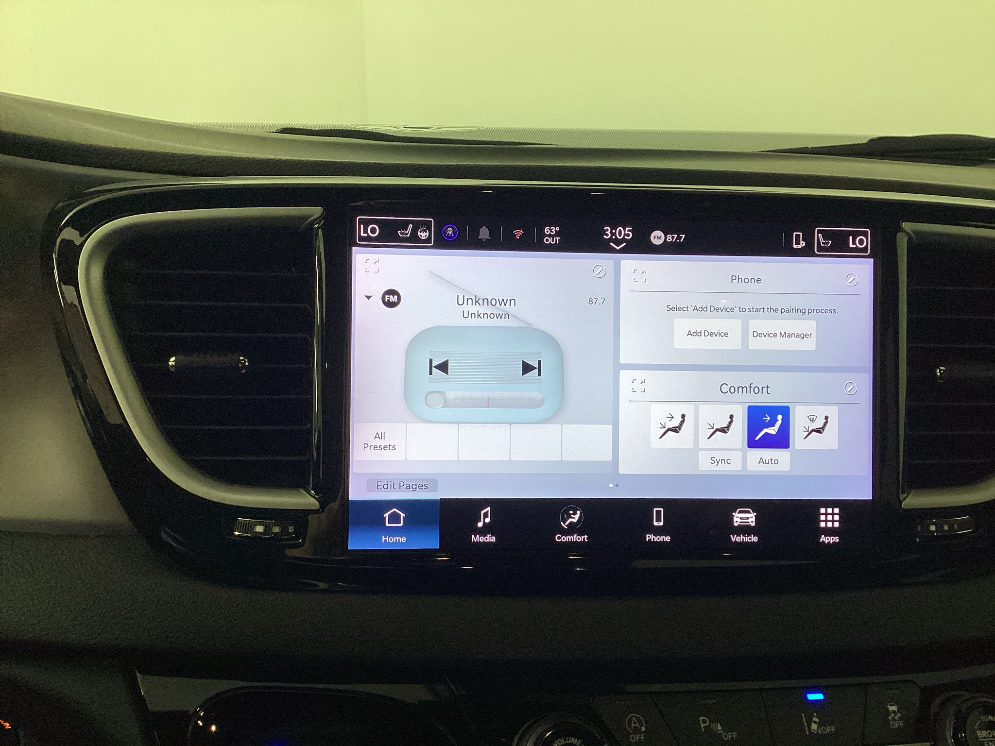 2025 Chrysler Pacifica Select