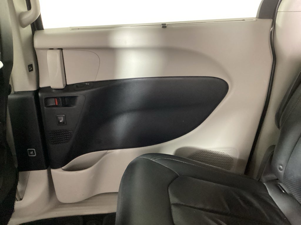 2019 Chrysler Pacifica Touring L Plus