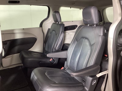 2019 Chrysler Pacifica Touring L Plus