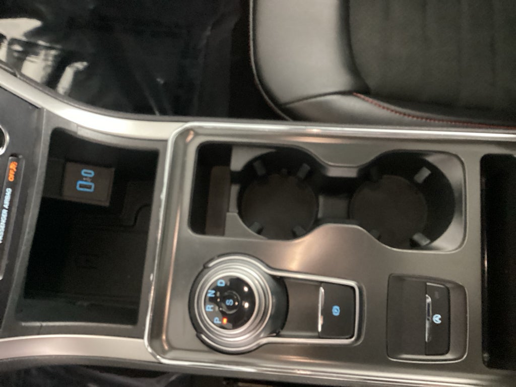 2024 Ford Edge ST-Line