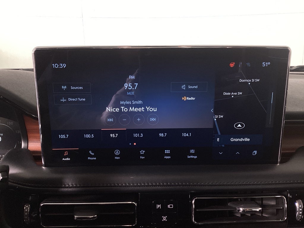 2022 Lincoln Nautilus Reserve