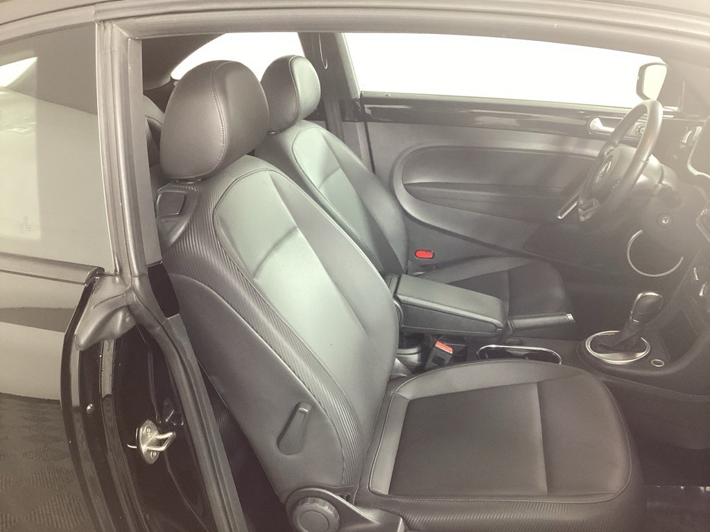 2016 Volkswagen Beetle 1.8T SE