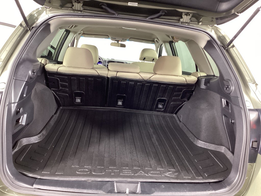 2018 Subaru Outback Premium