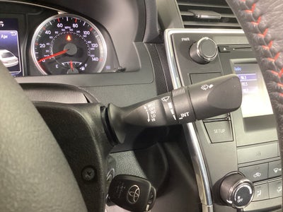 2015 Toyota Camry SE