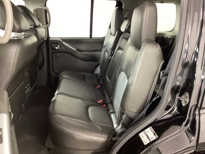 2012 Nissan Pathfinder Silver Edition