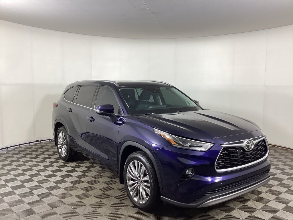 2024 Toyota Highlander Platinum