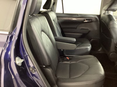 2024 Toyota Highlander Platinum