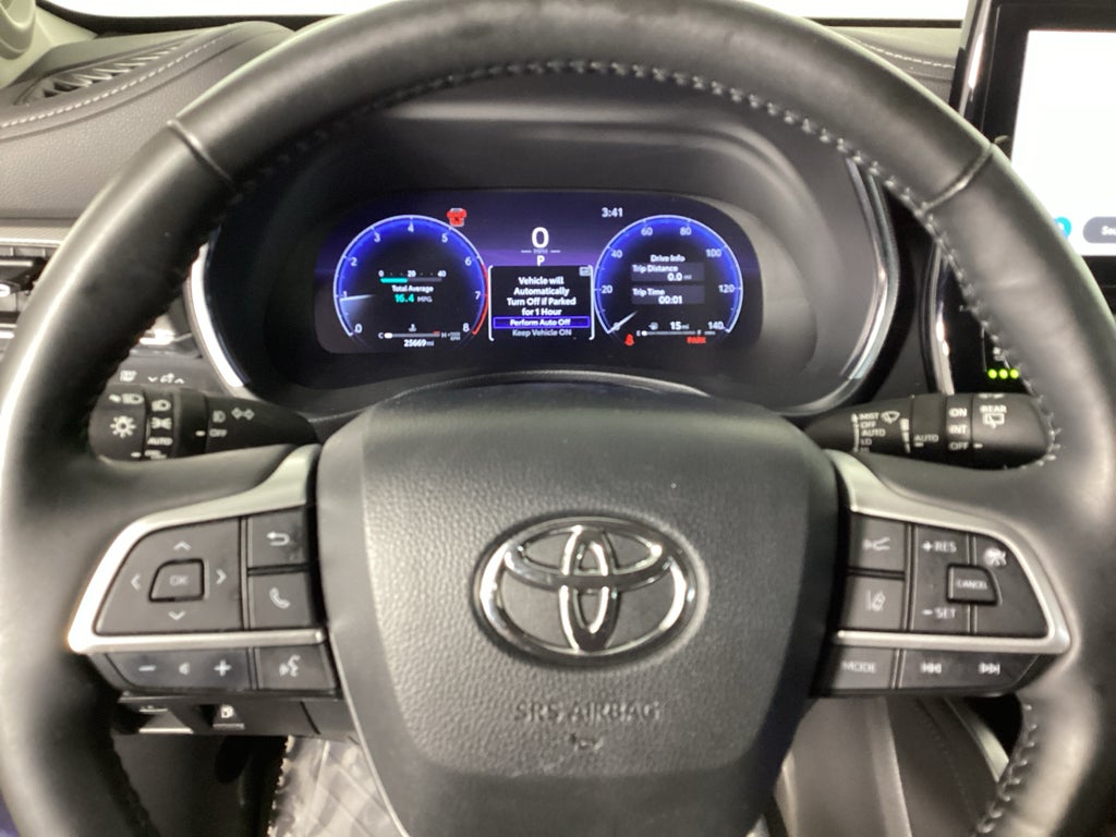 2024 Toyota Highlander Platinum