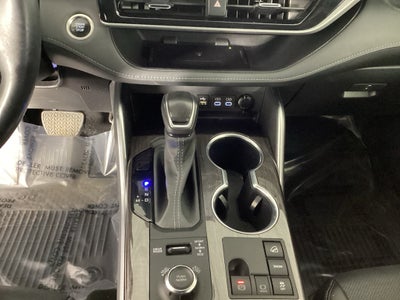 2024 Toyota Highlander Platinum