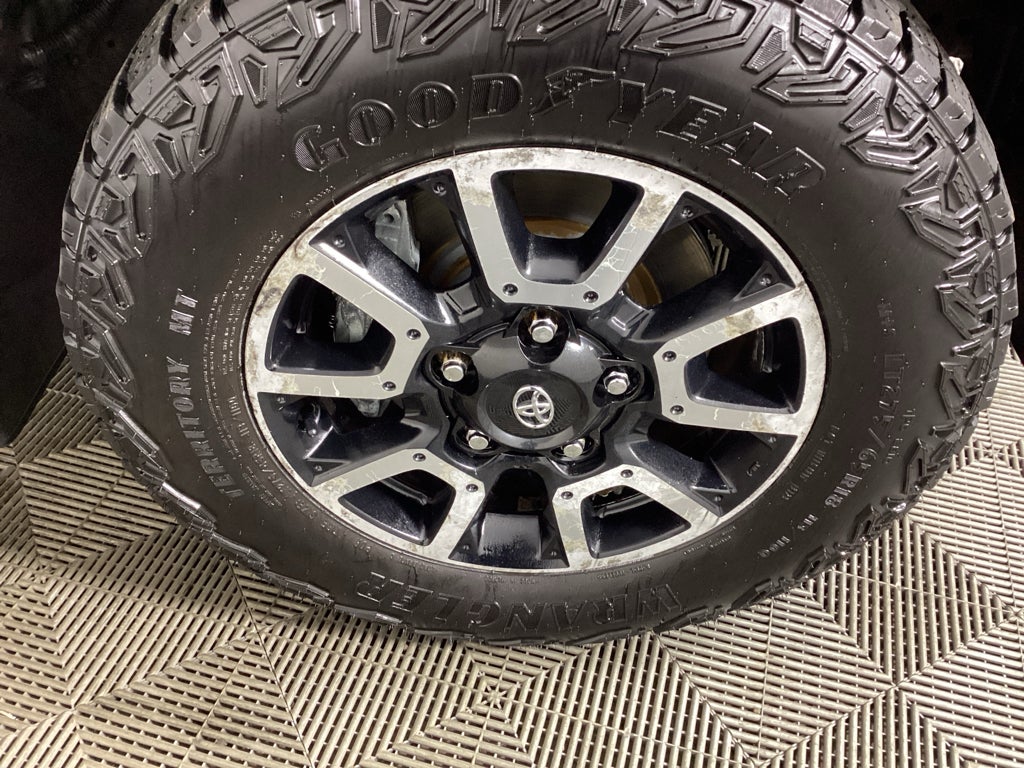 2016 Toyota Tundra SR5
