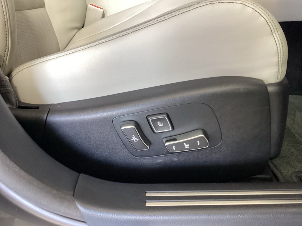 2014 Lexus LS 460 L