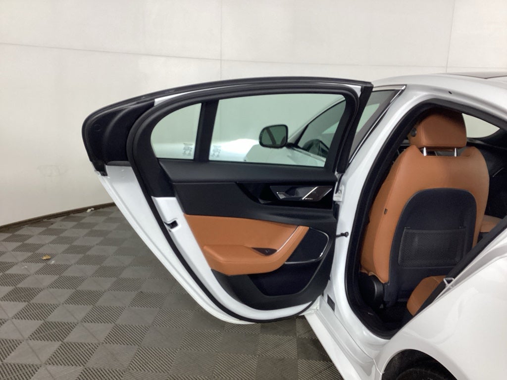 2020 Jaguar XE R-Dynamic S