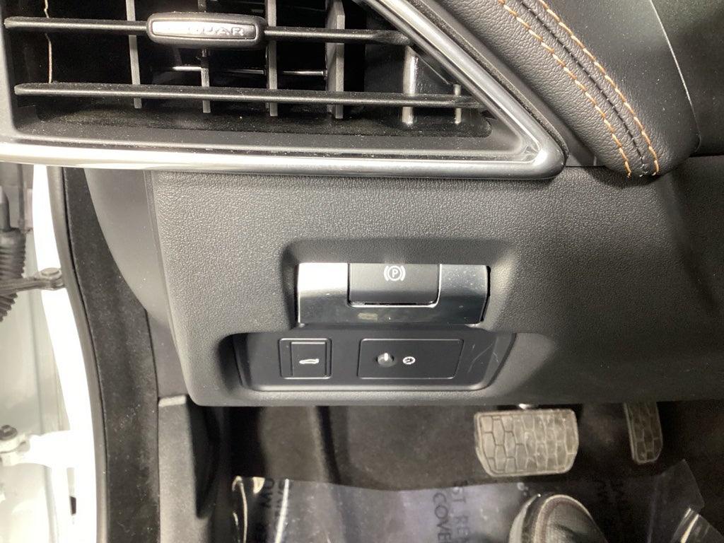 2020 Jaguar XE R-Dynamic S