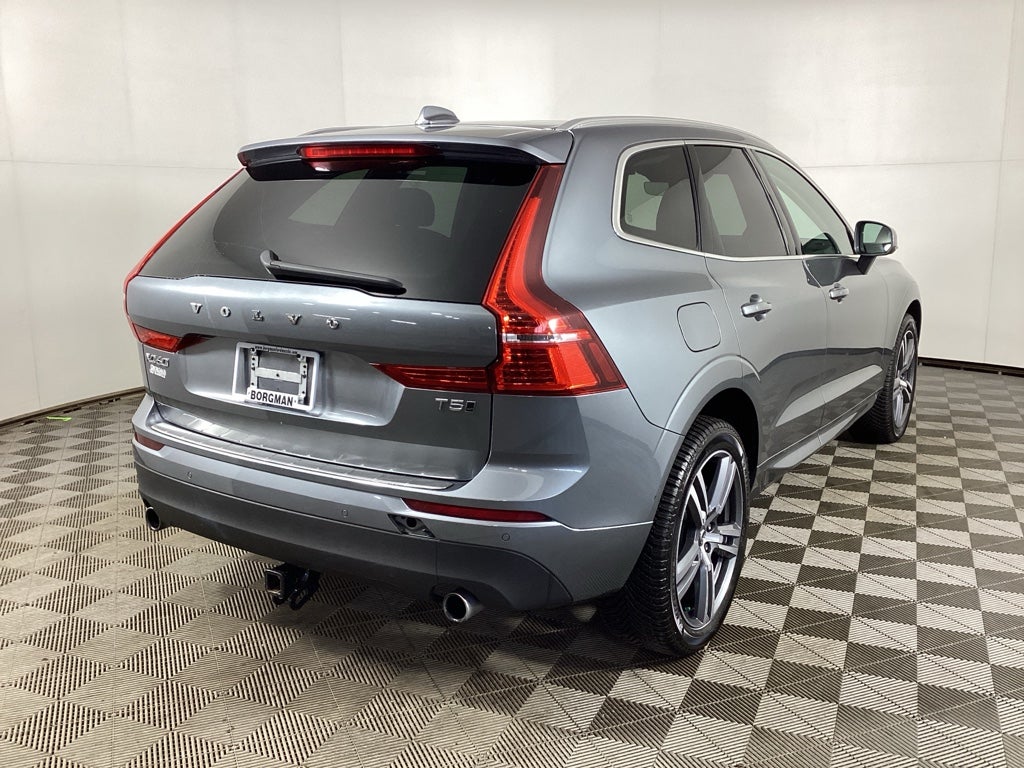 2021 Volvo XC60 Momentum