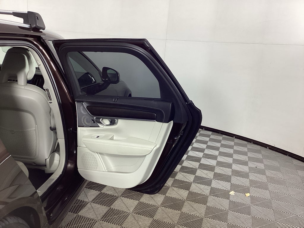 2017 Volvo V90 Cross Country AWD