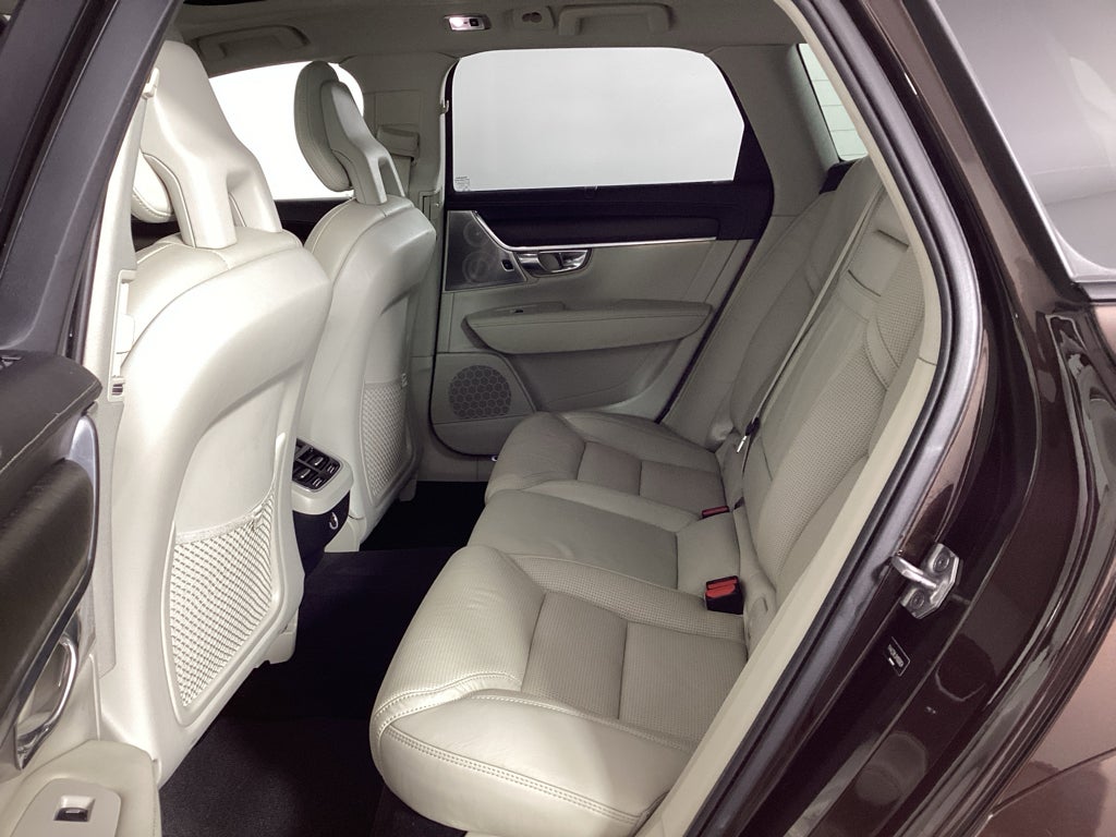 2017 Volvo V90 Cross Country AWD