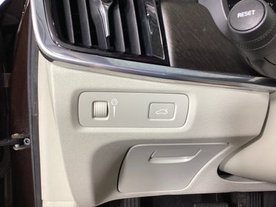 2017 Volvo V90 Cross Country AWD