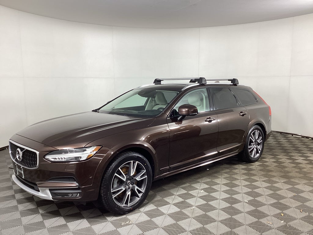 2017 Volvo V90 Cross Country AWD