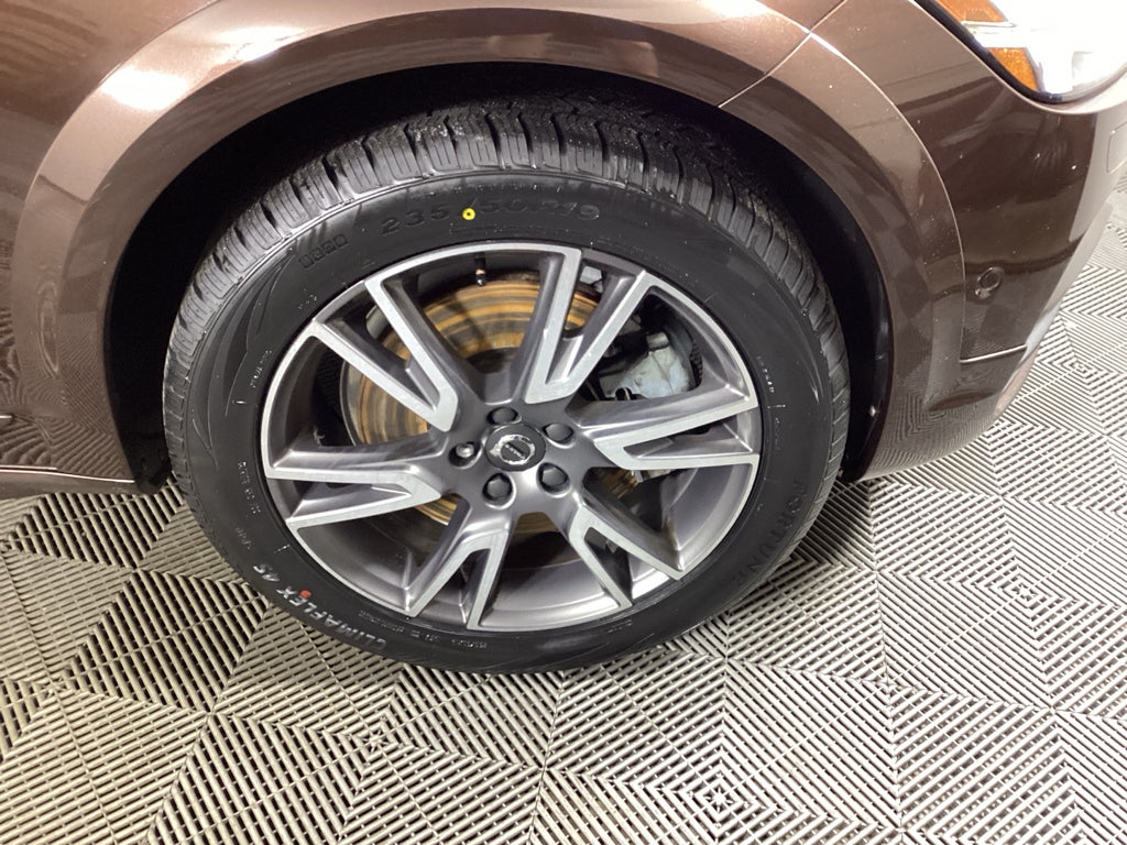 2017 Volvo V90 Cross Country AWD