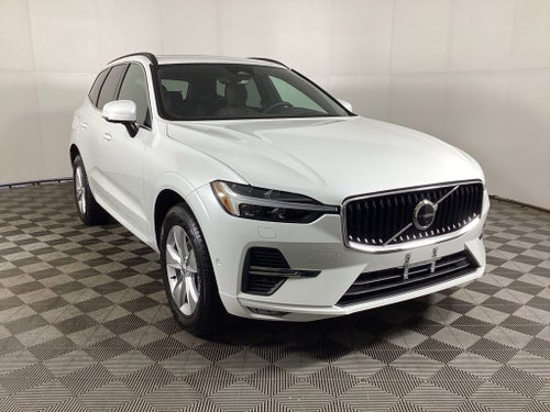 2022 Volvo XC60 Momentum