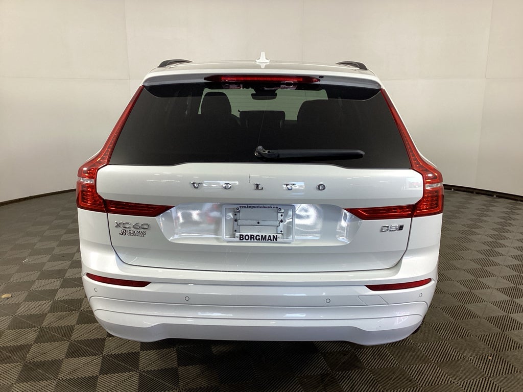2022 Volvo XC60 Momentum
