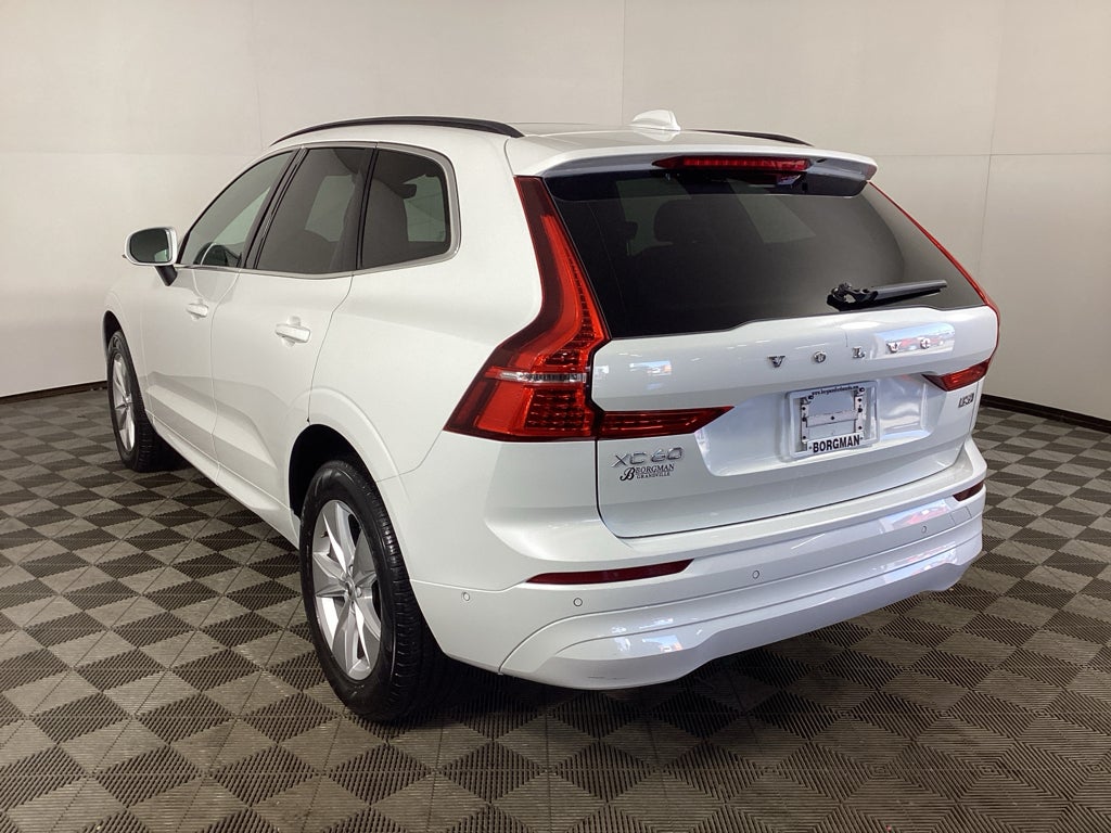 2022 Volvo XC60 Momentum