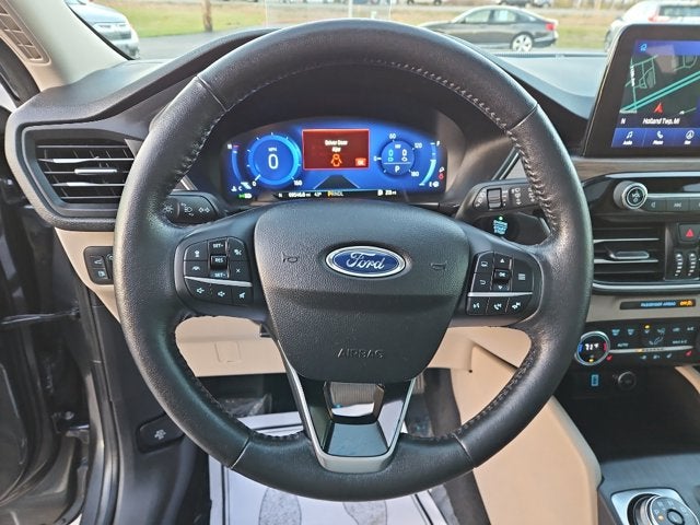 2020 Ford Escape Titanium Hybrid