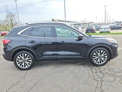 2020 Ford Escape Titanium Hybrid