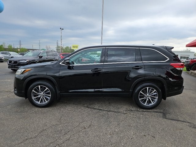 2019 Toyota Highlander Base