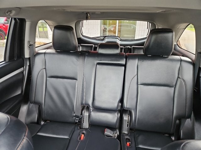 2019 Toyota Highlander Base