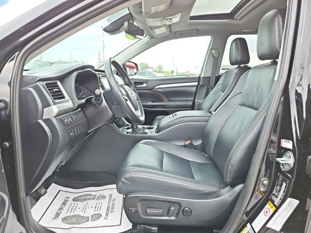 2019 Toyota Highlander Base