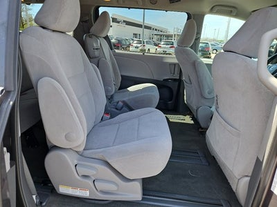 2017 Toyota Sienna Base