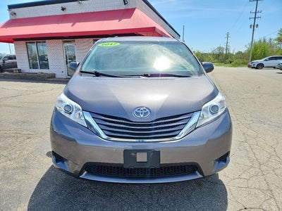2017 Toyota Sienna Base