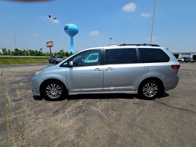 2020 Toyota Sienna Base